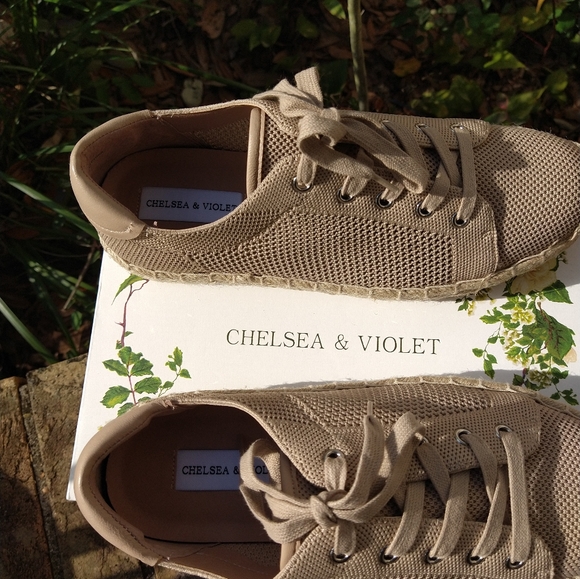 Chelsea and Violet platform sneakers - Picture 4 of 7